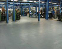 工廠廠房用耐磨耐壓地板-廠房地面處理方案，廠房舊地面翻新做法