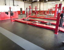 汽車維修廠地板，汽修車間地面材料